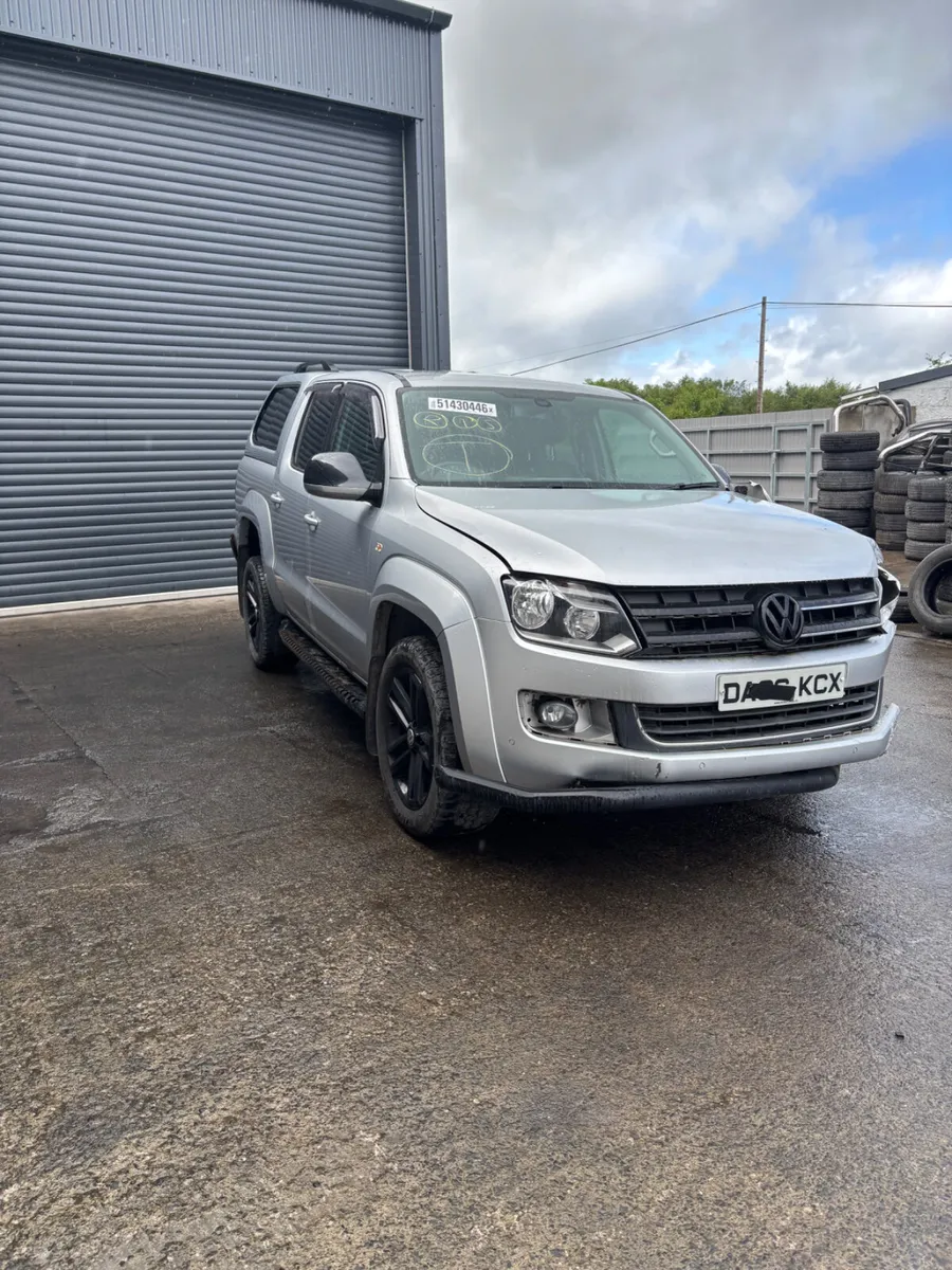 Volkswagen Amarok for breaking - Image 1