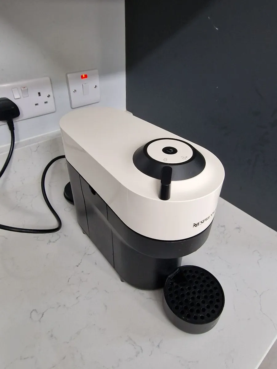 Nespresso Vertuo Coffee Machine - Image 2