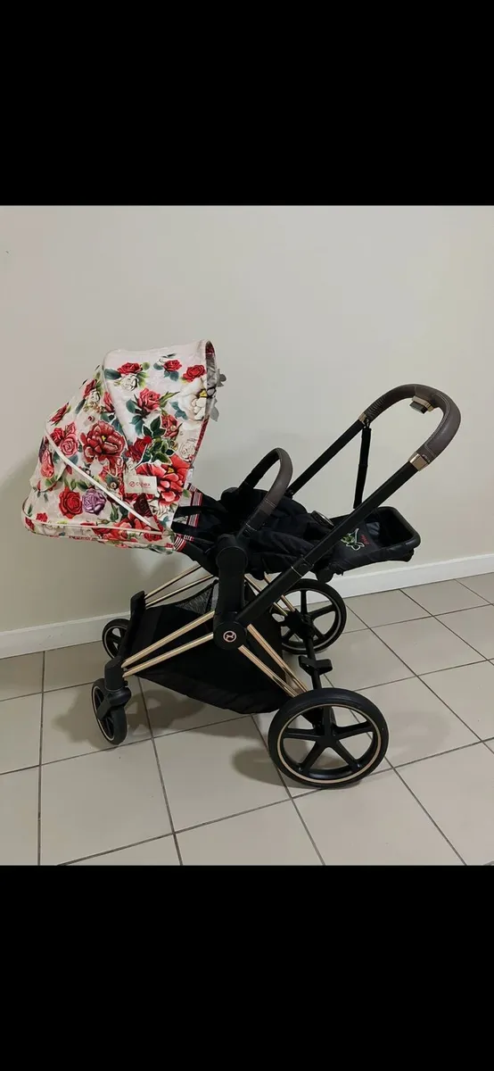 Cybex Platinum Priam Spring Blossom Travel System - Image 2