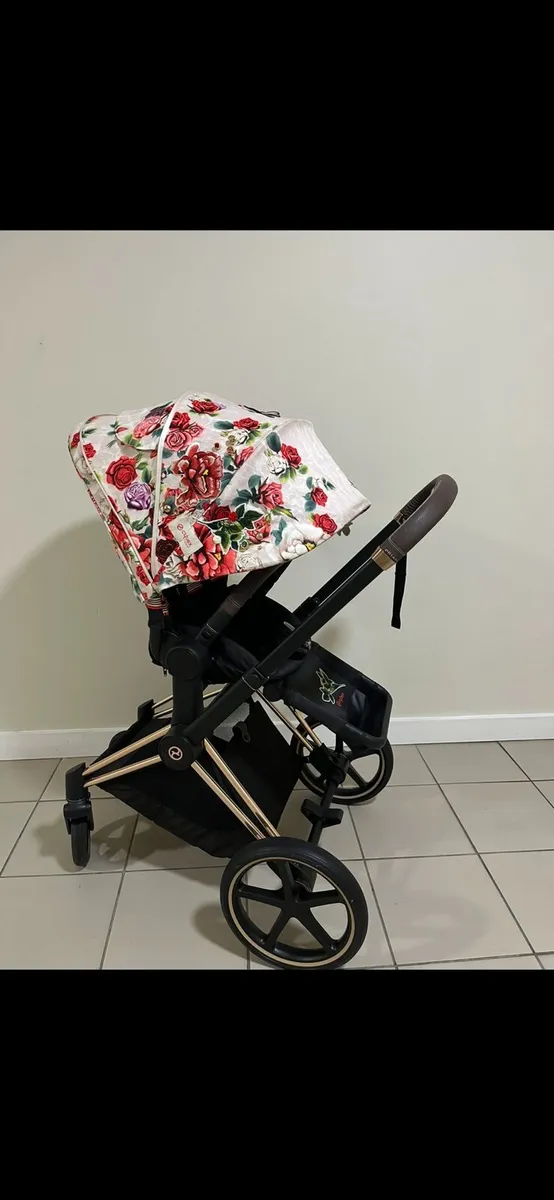 Cybex Platinum Priam Spring Blossom Travel System - Image 3