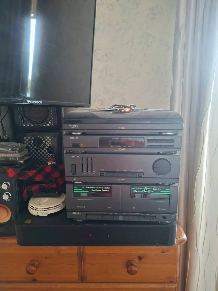 Vinal, Cassettes, Record Player's, Cassette Player - Image 3