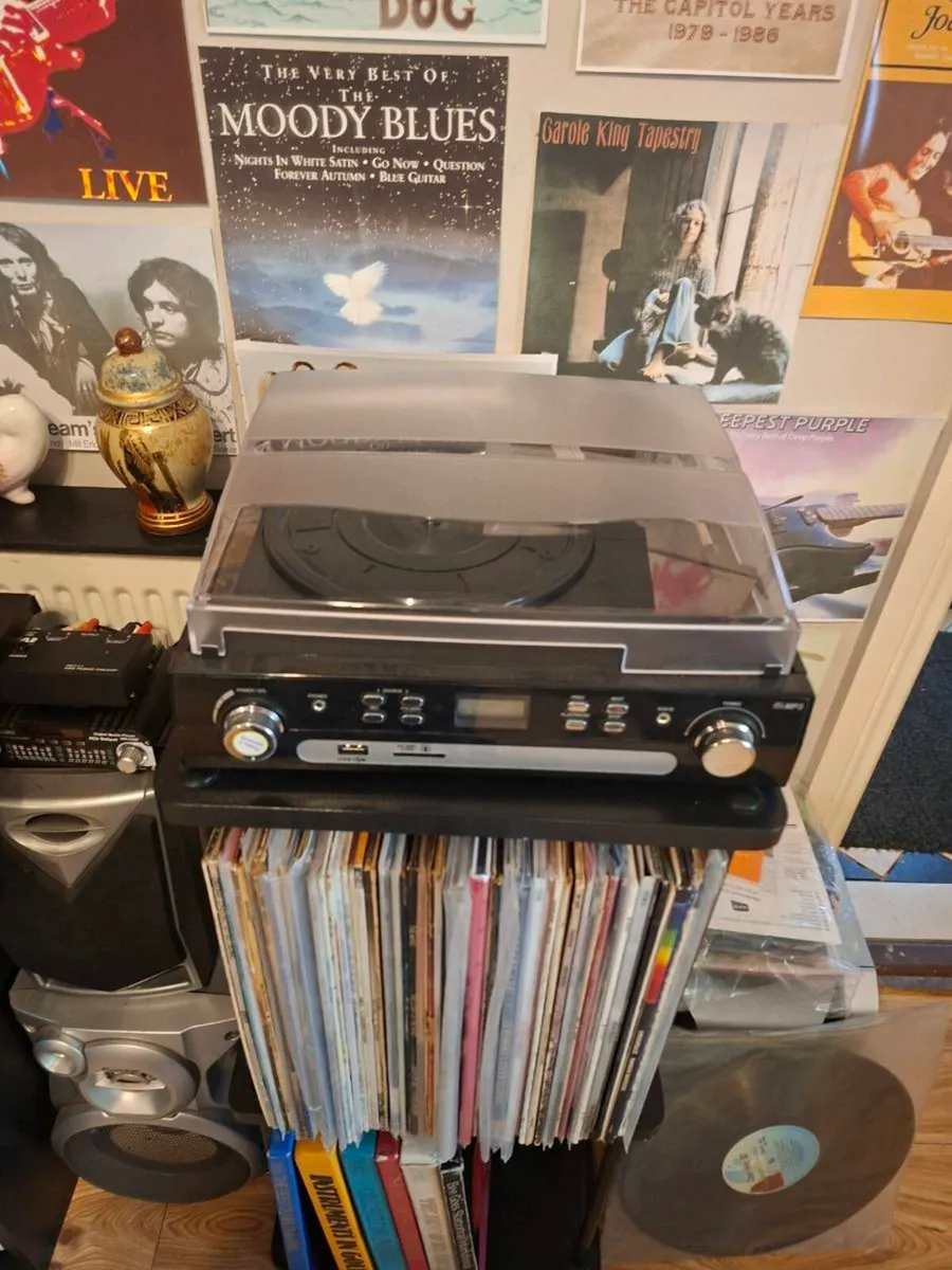 Vinal, Cassettes, Record Player's, Cassette Player - Image 4
