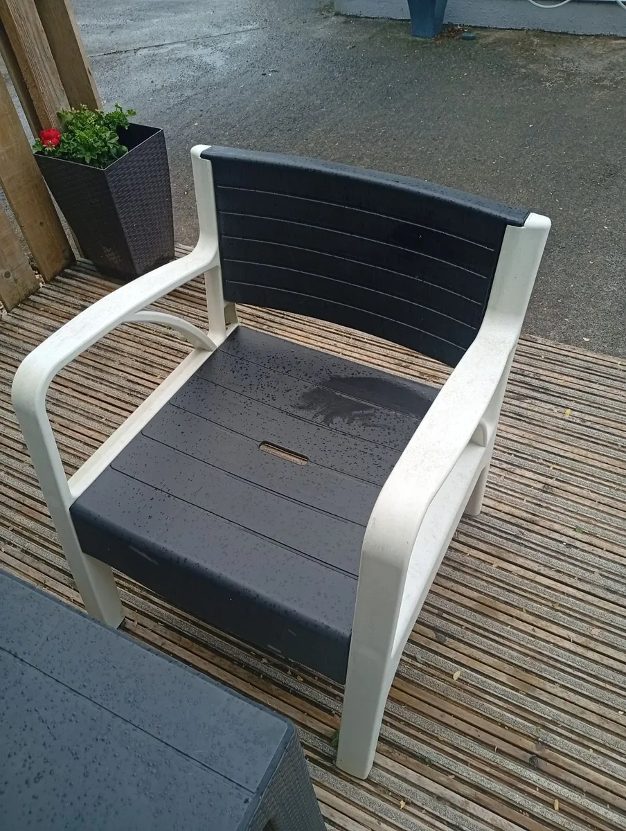 Garden Furniture - Image 2