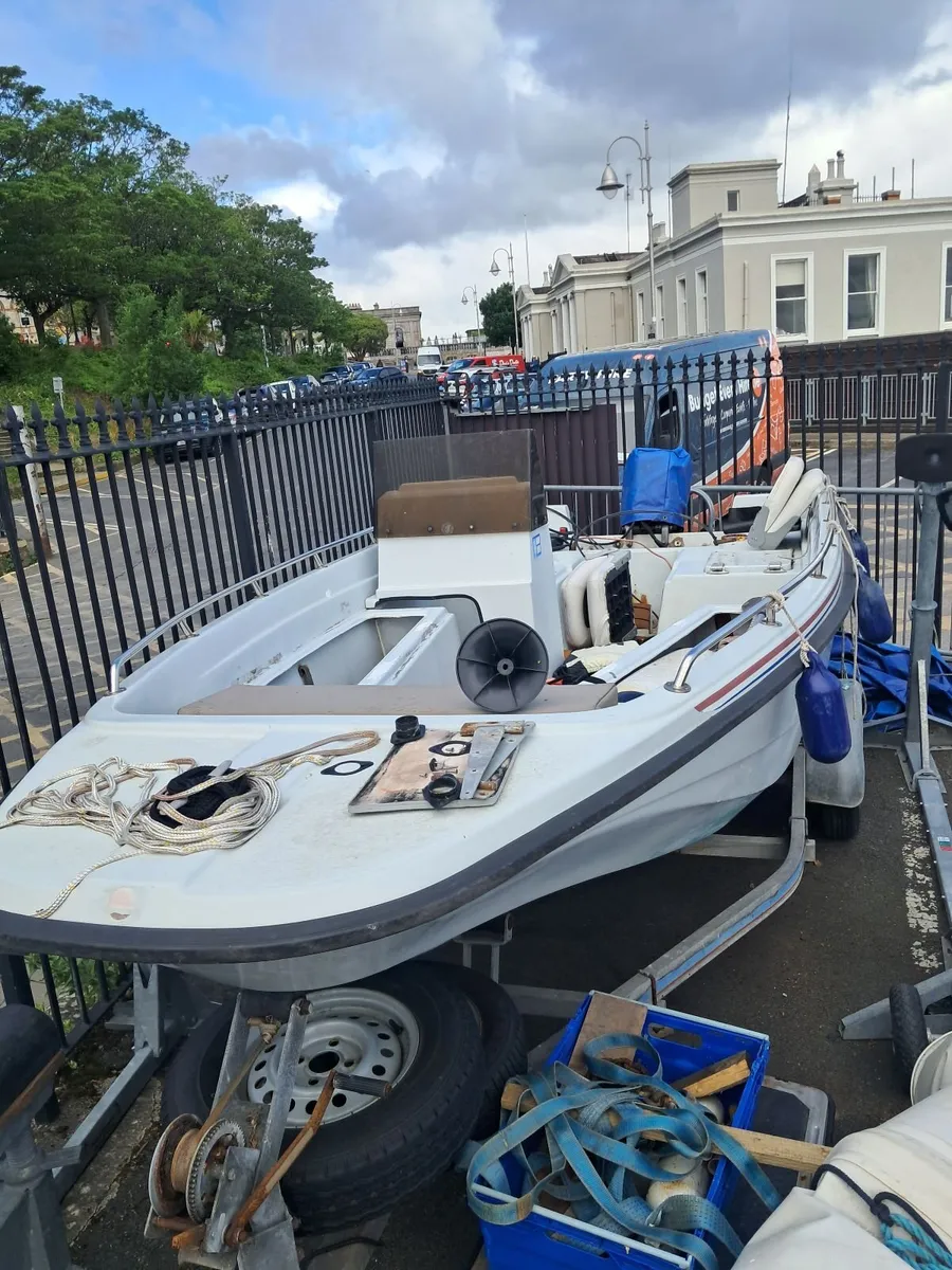 boat Dell Quay 15 - Image 1