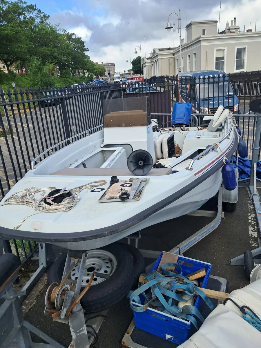 boat Dell Quay 15 - Image 2