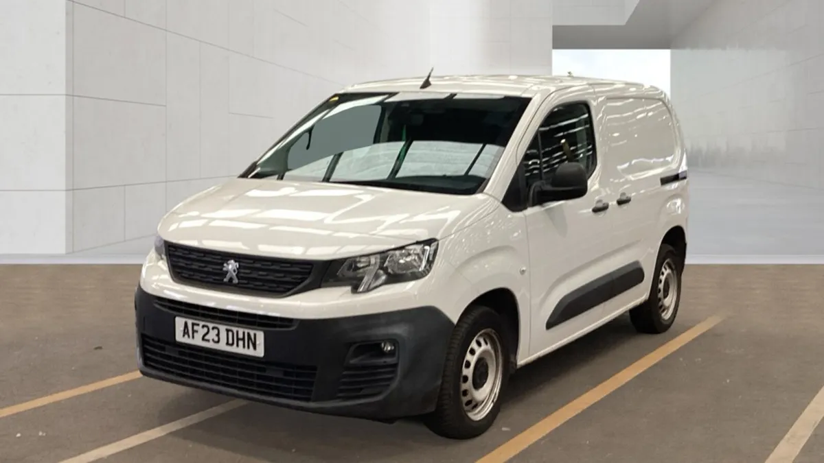 OUTSTANDING 2023 PEUGEOT PARTNER PROFESSIONAL - Image 2