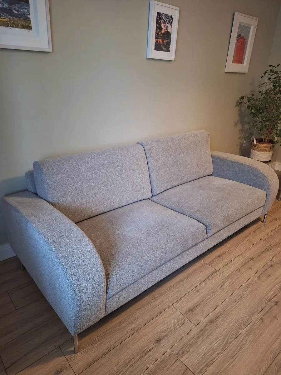 Kube Interiors sofa - Image 3