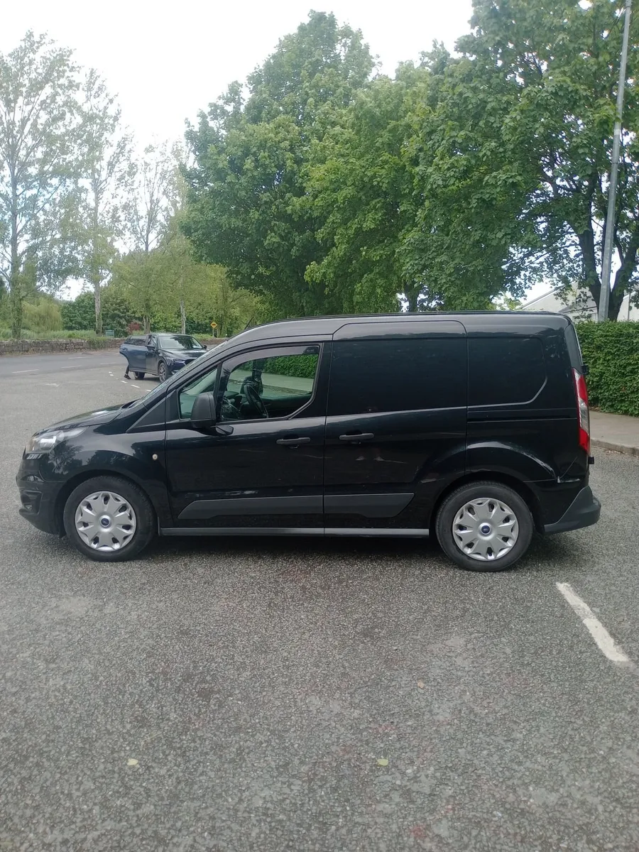 Ford Transit Connect SWB BASE 75PS 1.6 TDCI 3 SEAT - Image 4