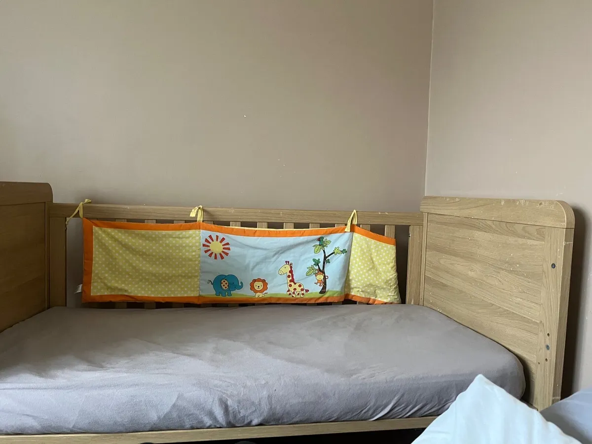 Baby cot MAMAS&PAPAS - newborn to 12 years - Image 4