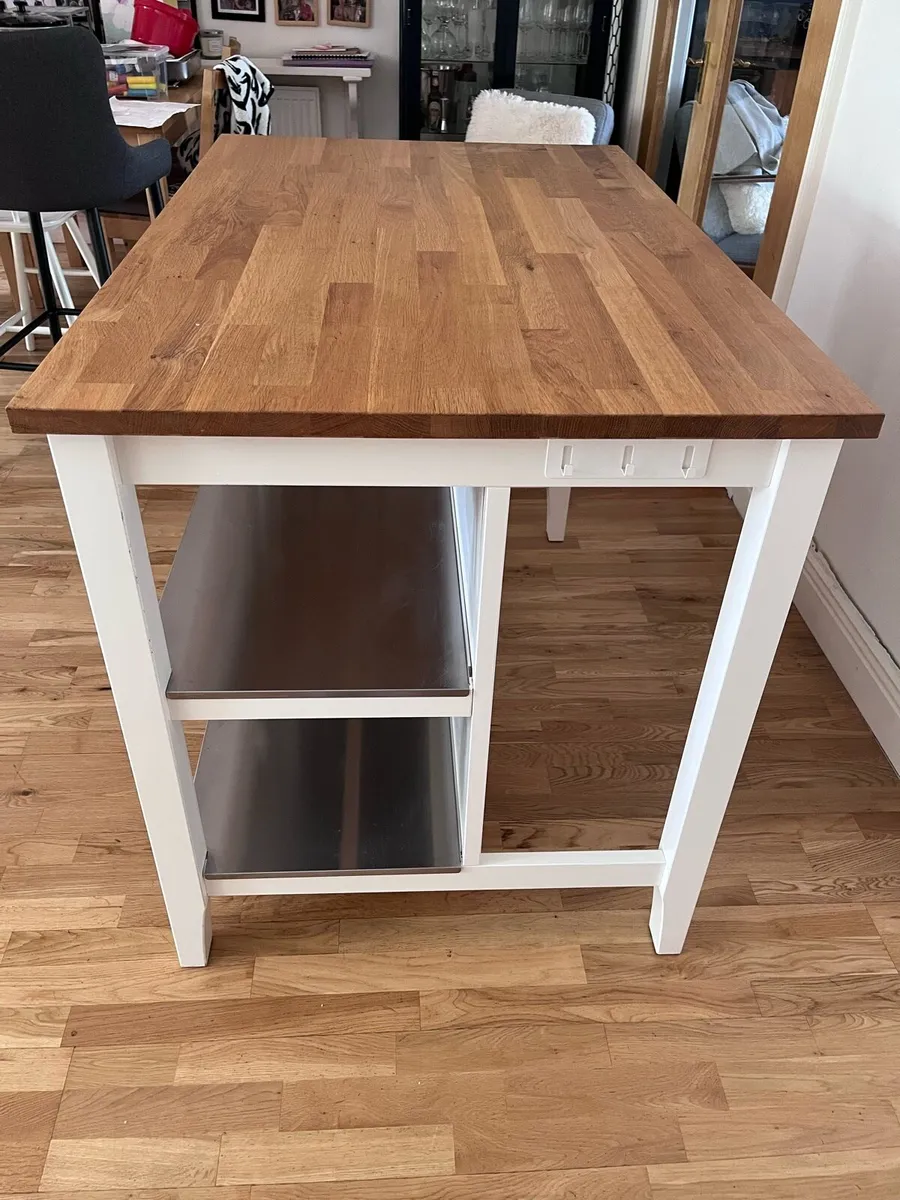 Kitchen Island - Image 4