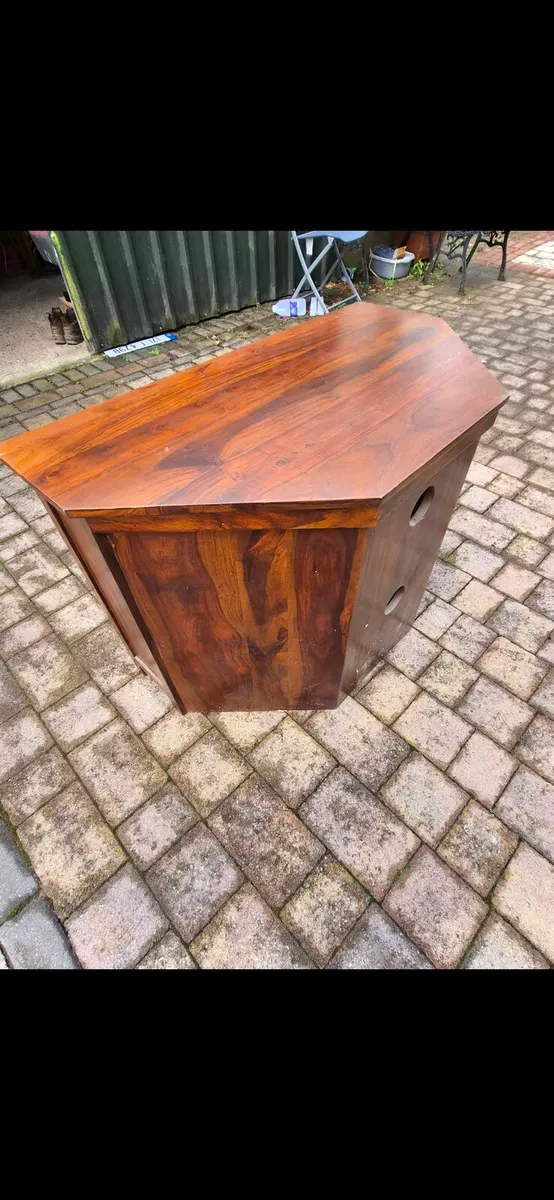 Tv stand - Image 4