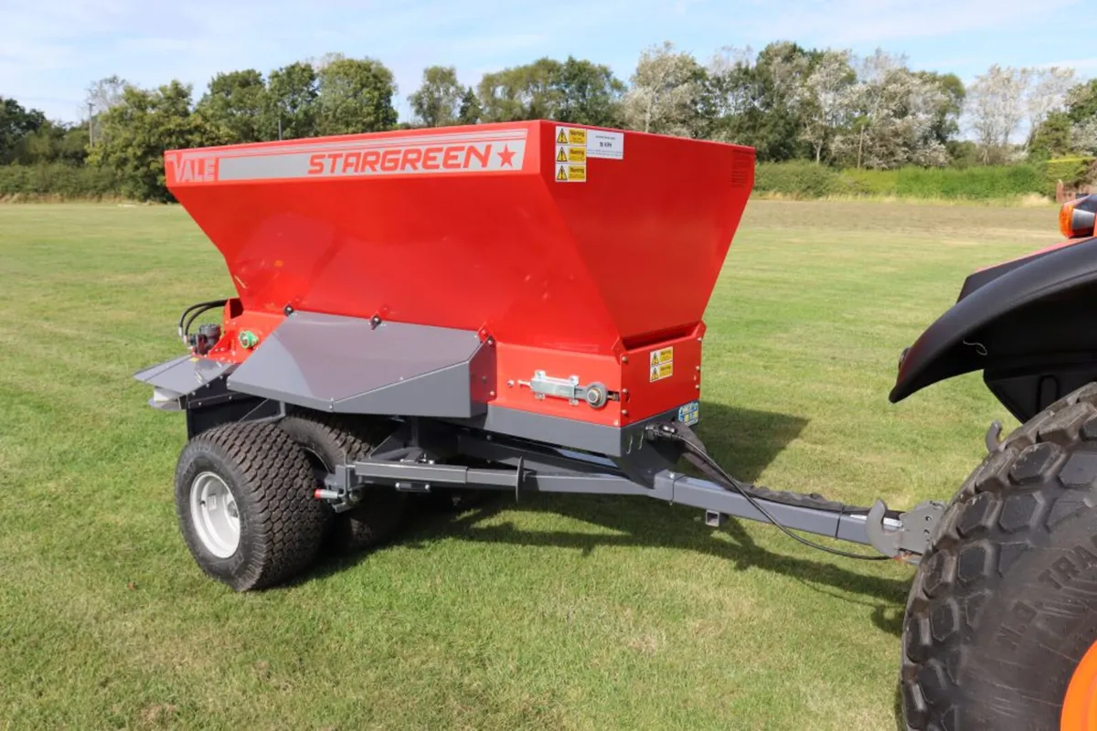Vale Stargreen Sand Spreader td1500 & td700 - Image 1