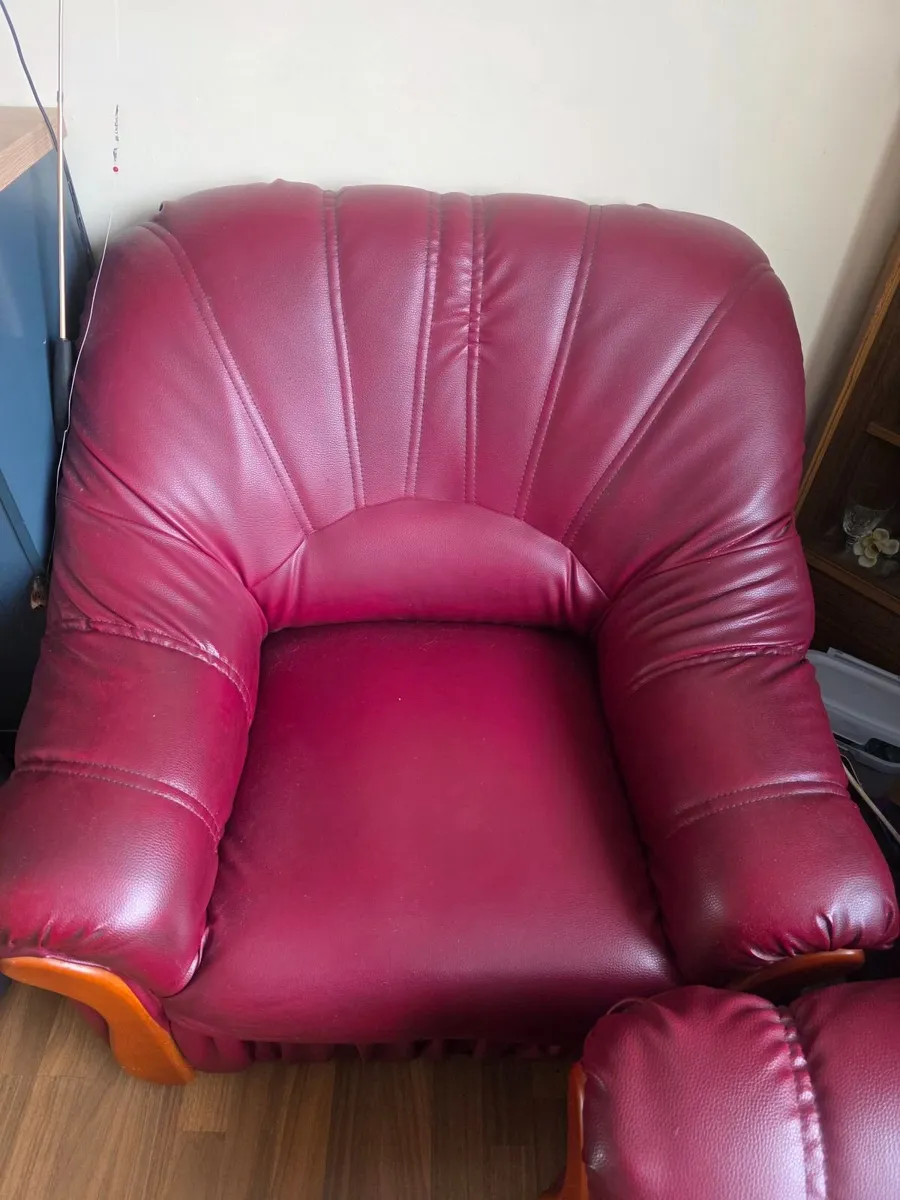 Couch and chair - Image 4