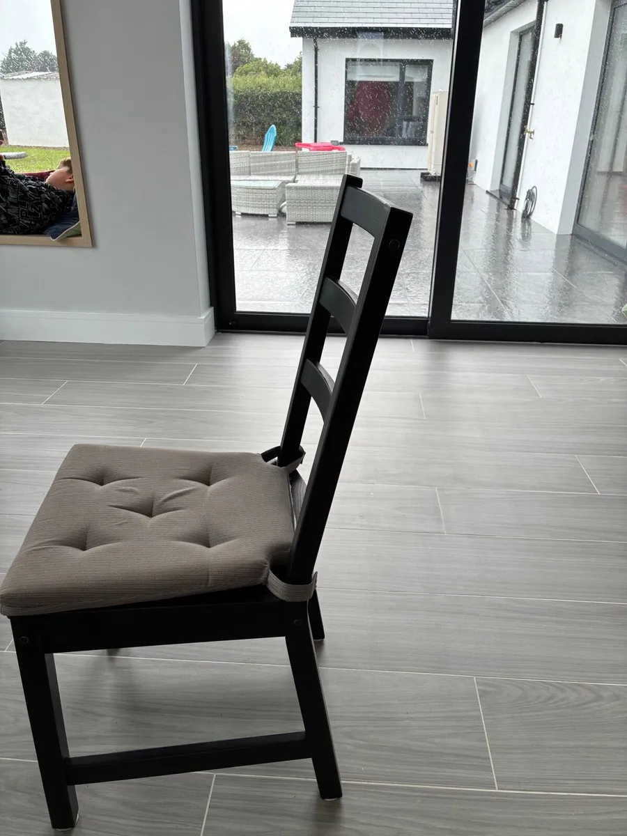 Dining chairs - Image 2