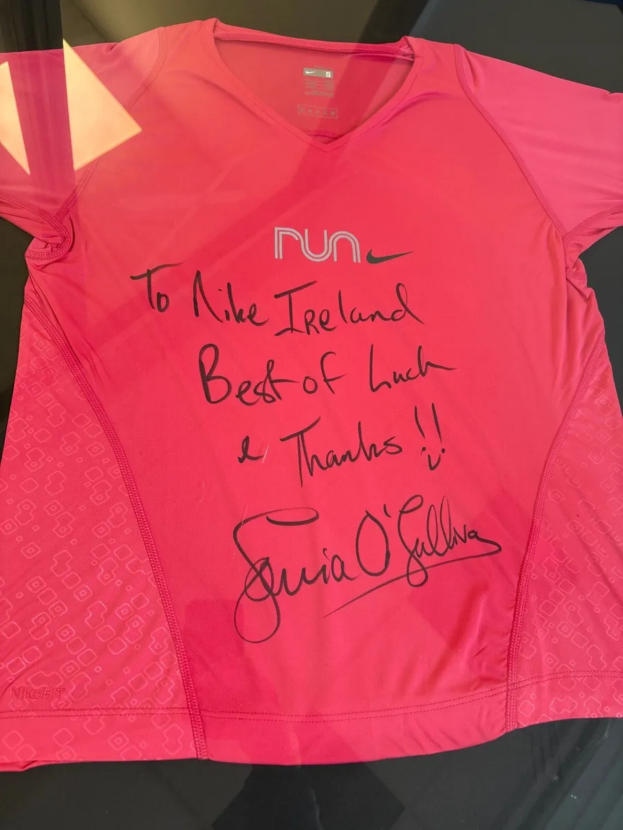 Signed Sonia o Sullivan T shirt - Image 1