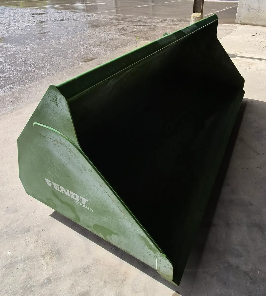 Fendt 8ft bucket - Image 4