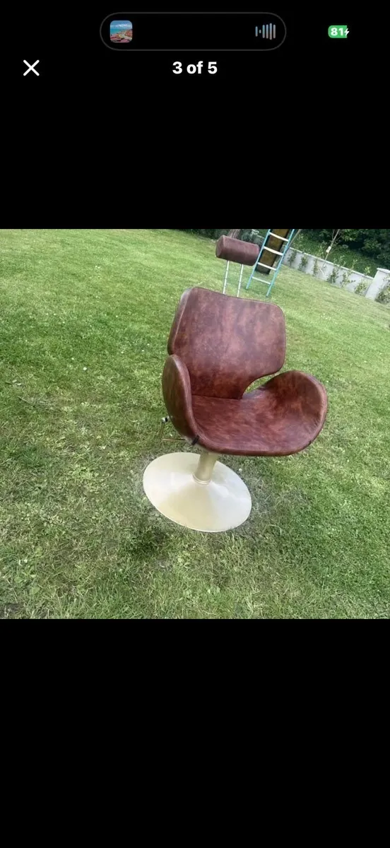 Beauty chair - Image 4
