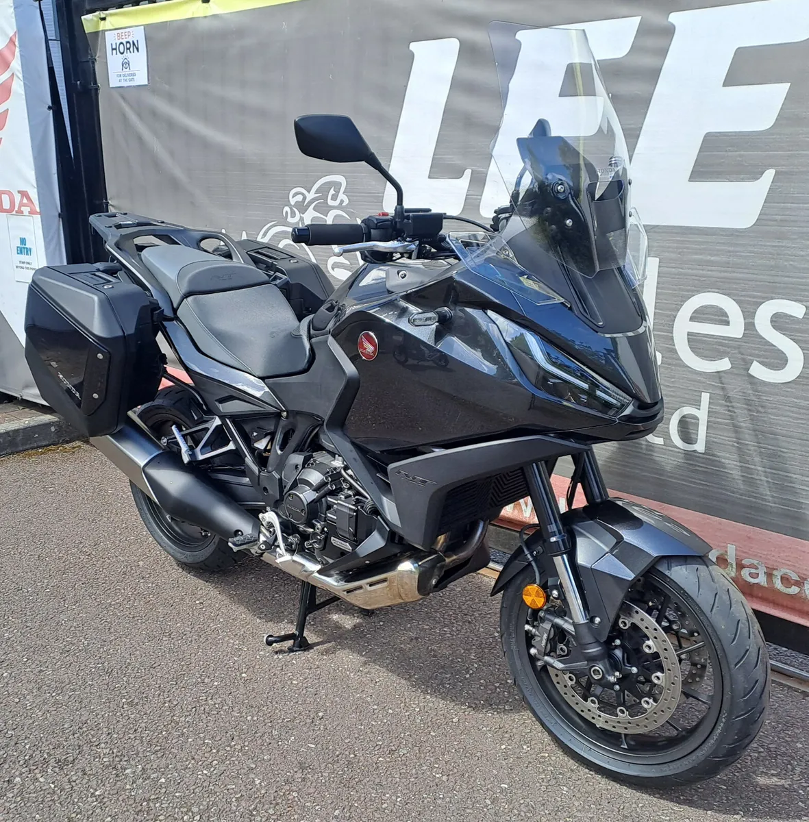 2025 HONDA NT1100 DCT - Image 2