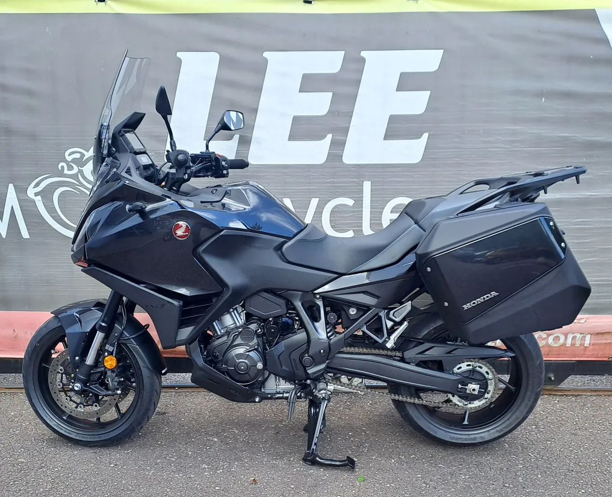 2025 HONDA NT1100 DCT - Image 3