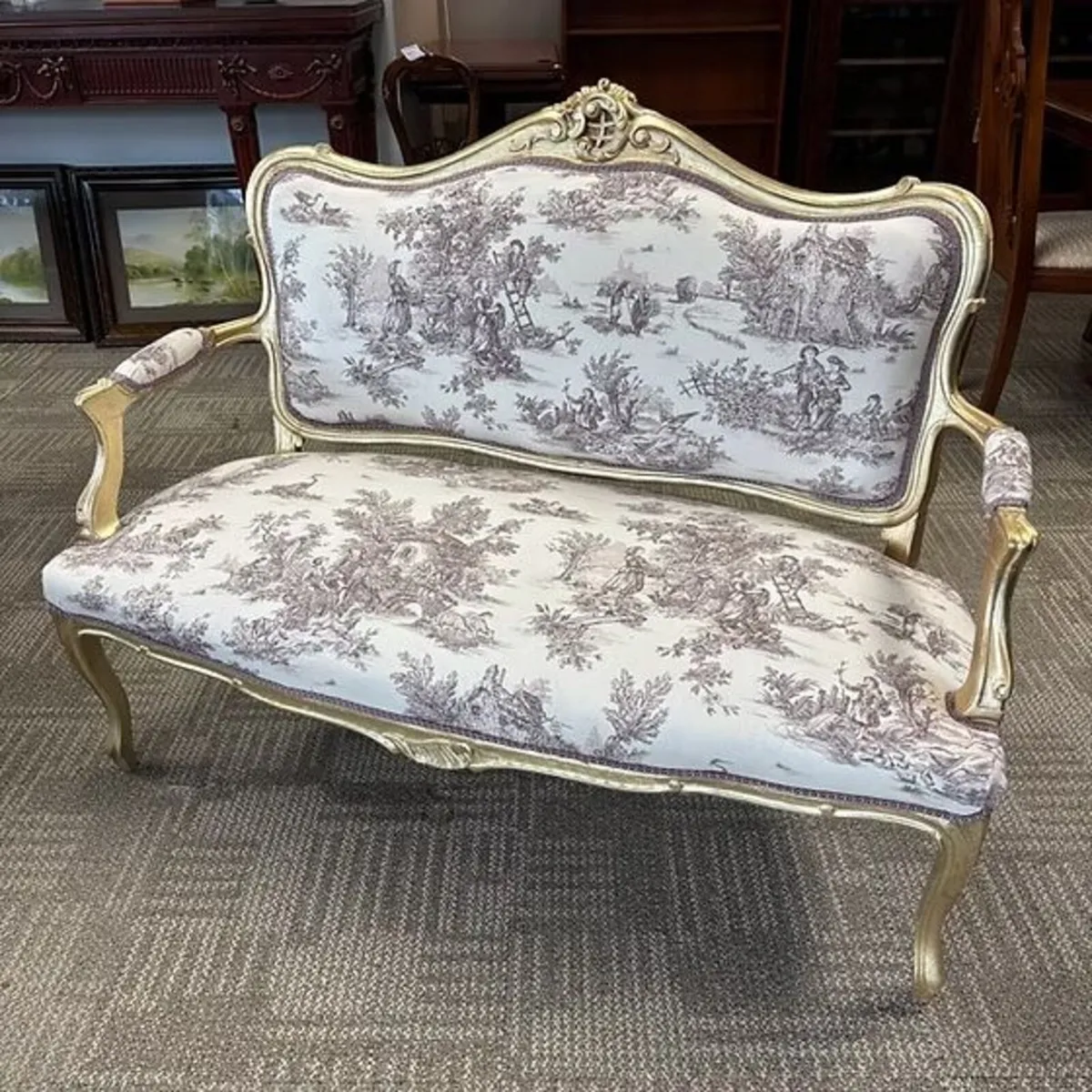 French Louis XV style gilt twin settee with toile