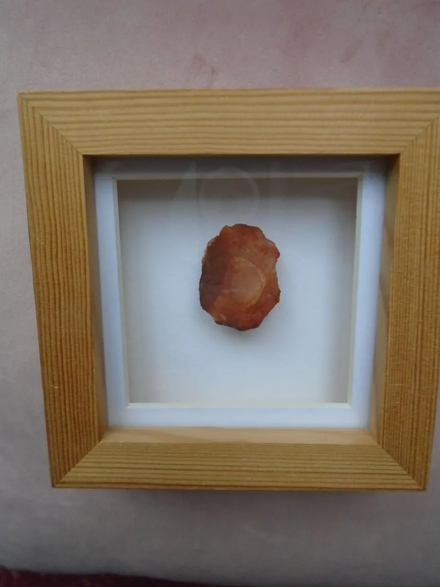 Carnelian frame, Crystal picture, Home decor - Image 4
