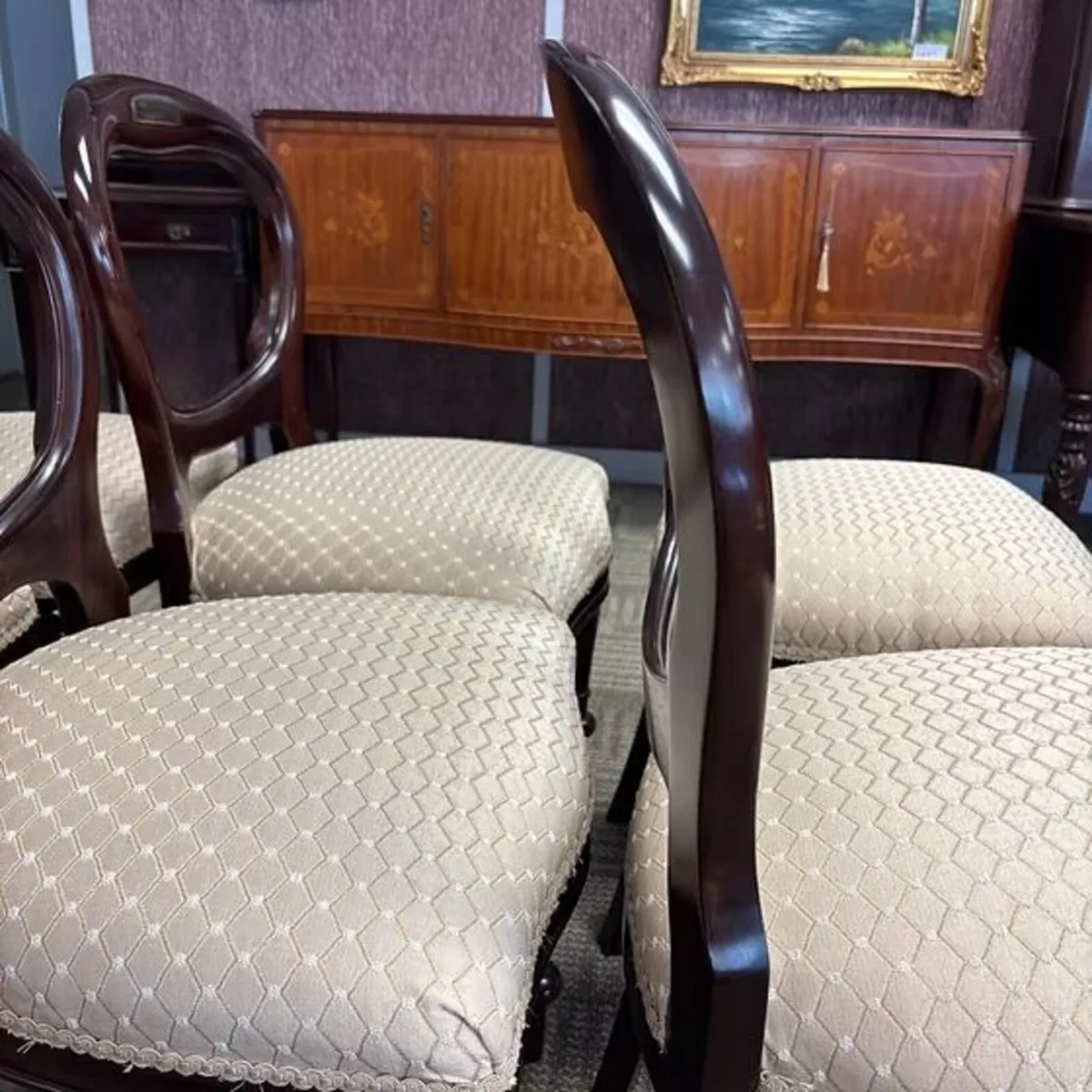 Beautiful mahogany balloon back set of 6 chairs wi - Image 3