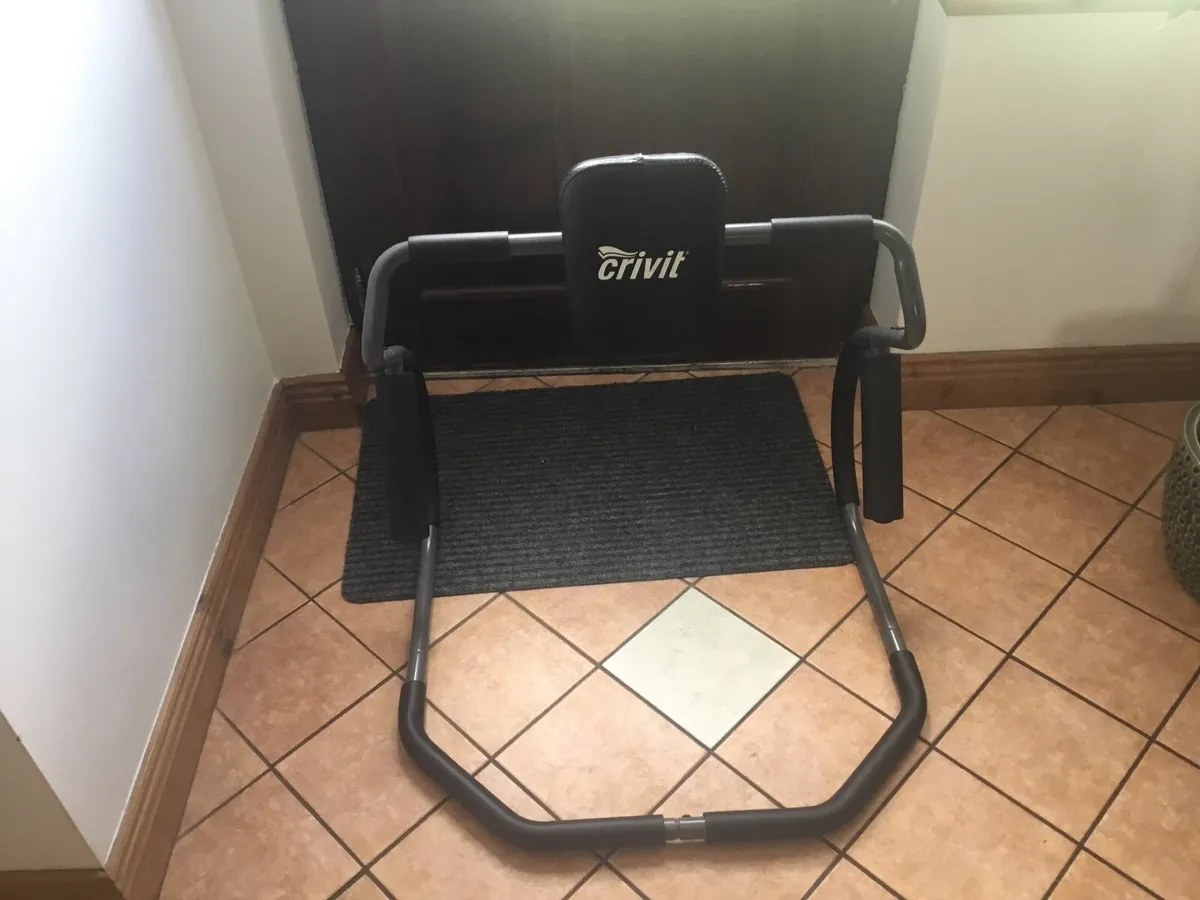 Ab exerciser - Image 1
