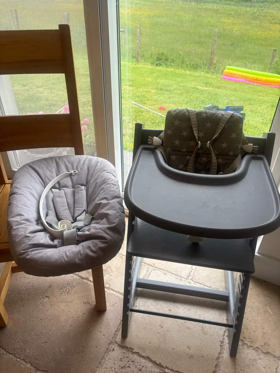 Tripp trap chair and baby seat set