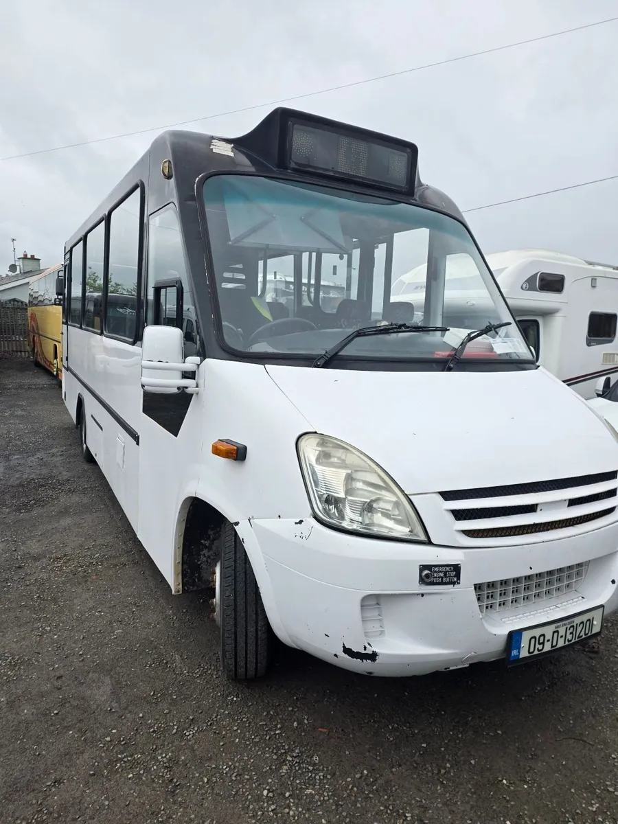 SELECTION OF BUSES FOR SALE - Image 3