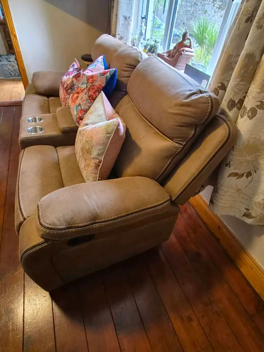 Sofa - Image 2