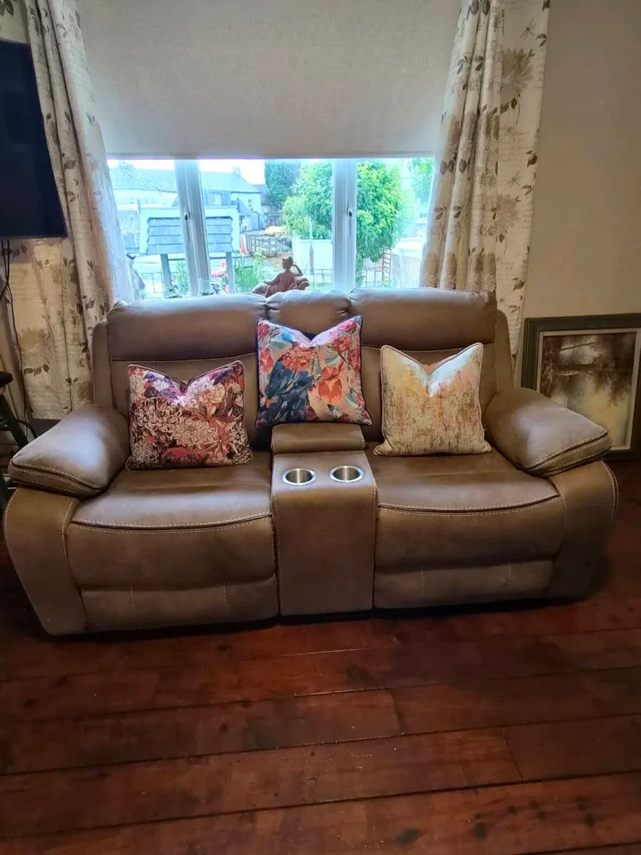 Sofa - Image 4
