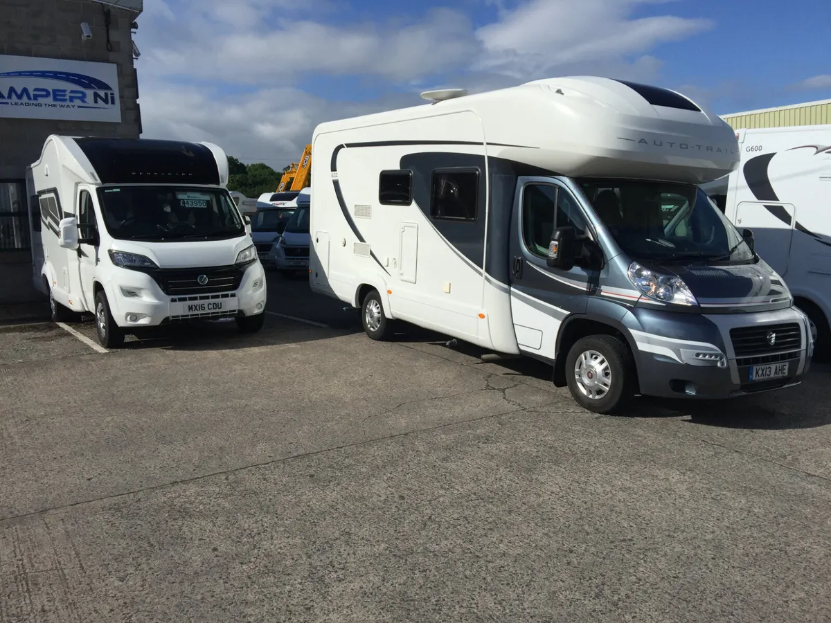 2013 Autotrail 632 Manual - Image 2