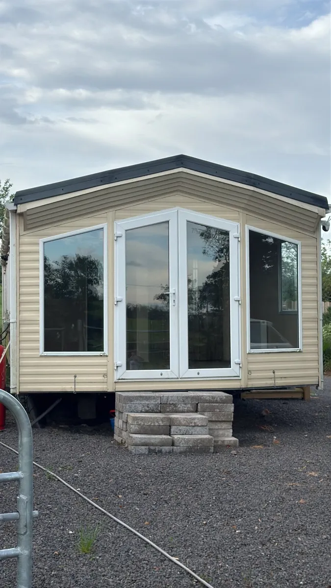 Willerby Winchester Static mobile home - Image 1