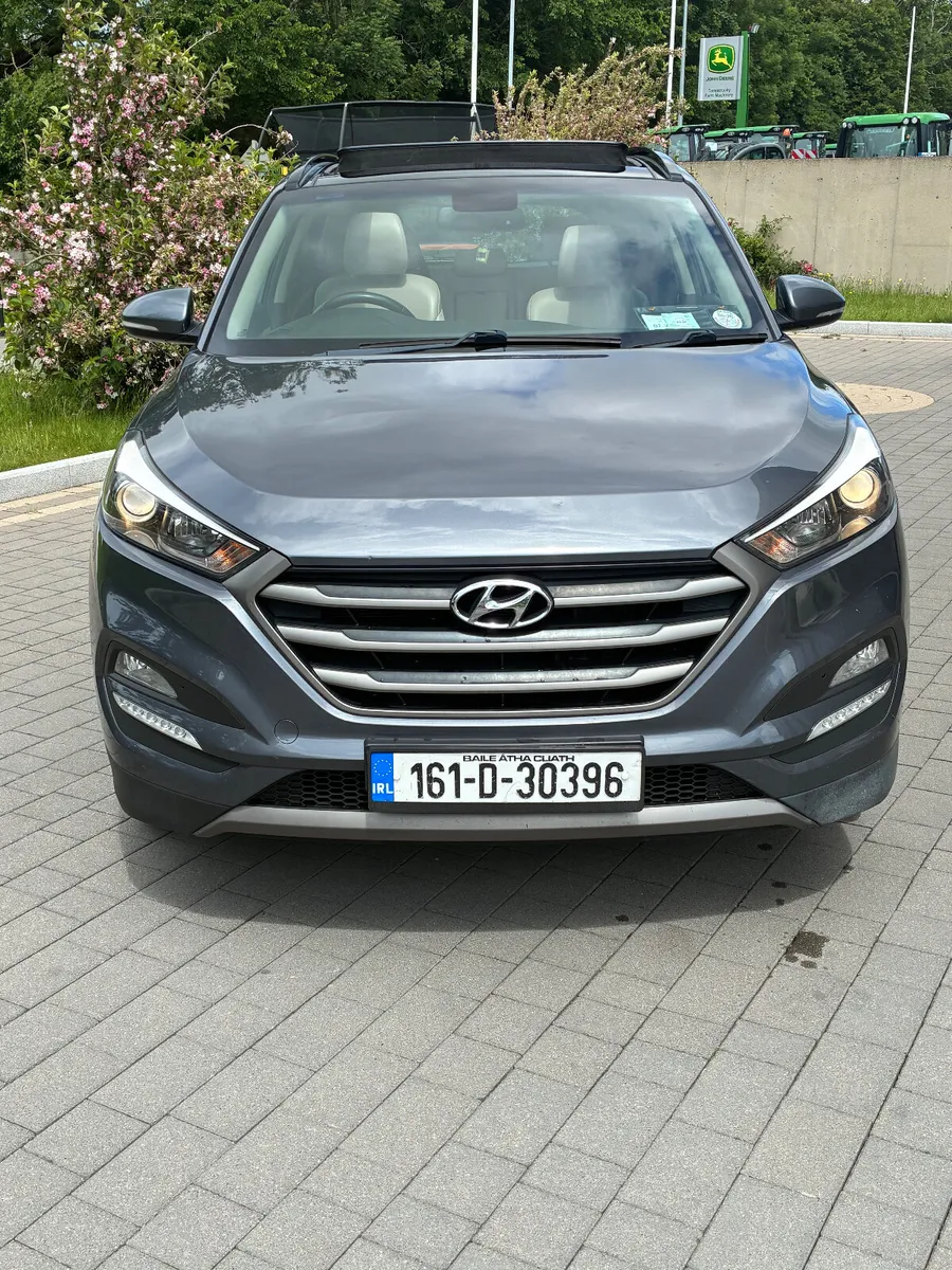 2016 Hyundai Tuscon premium - Image 3