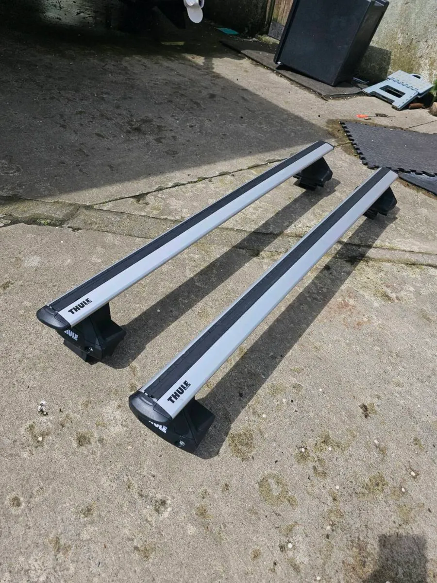 Thule Evo roof racks - Image 1