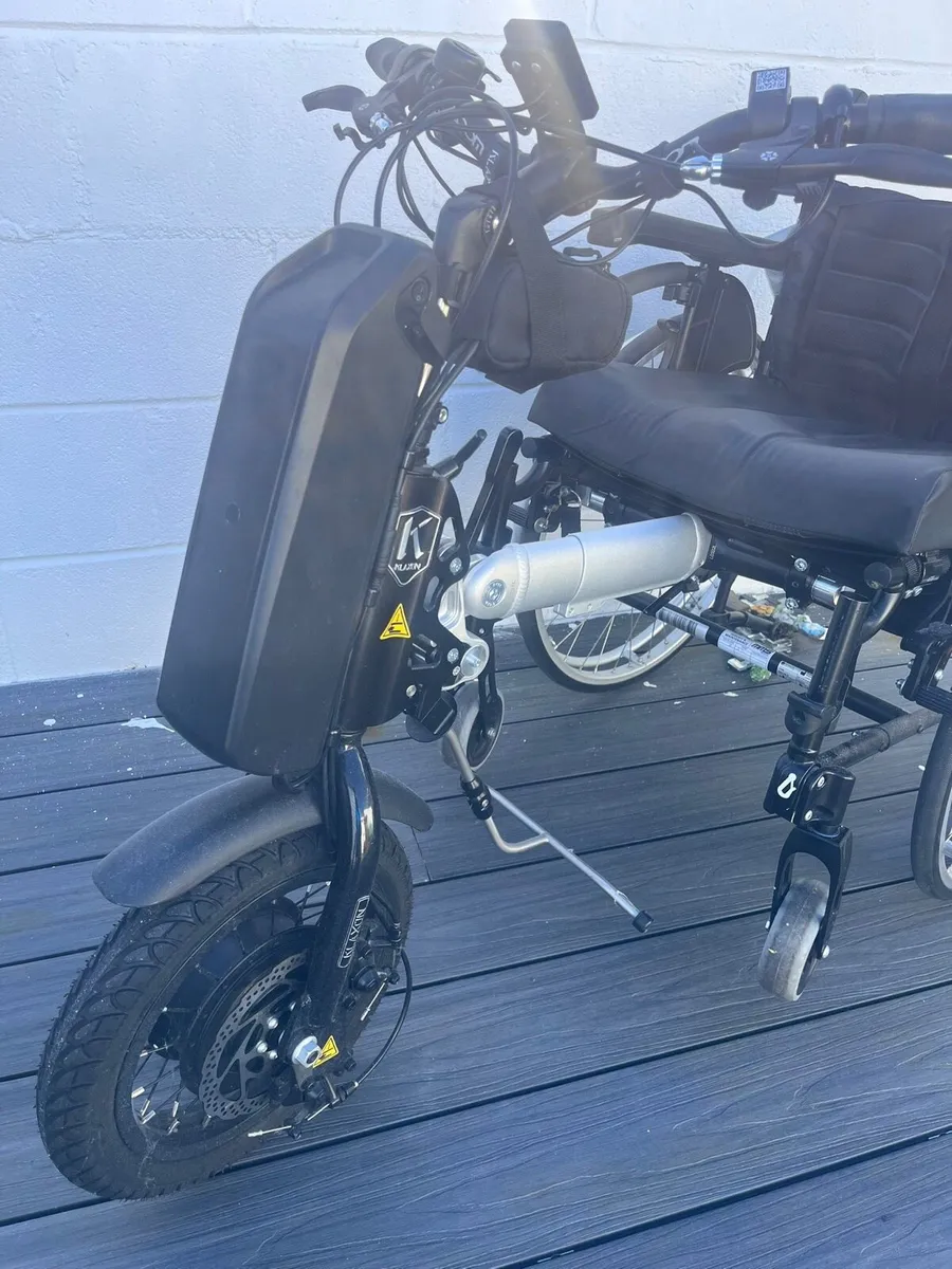 Klaxon Electric Wheelchair Handcycle - Image 3