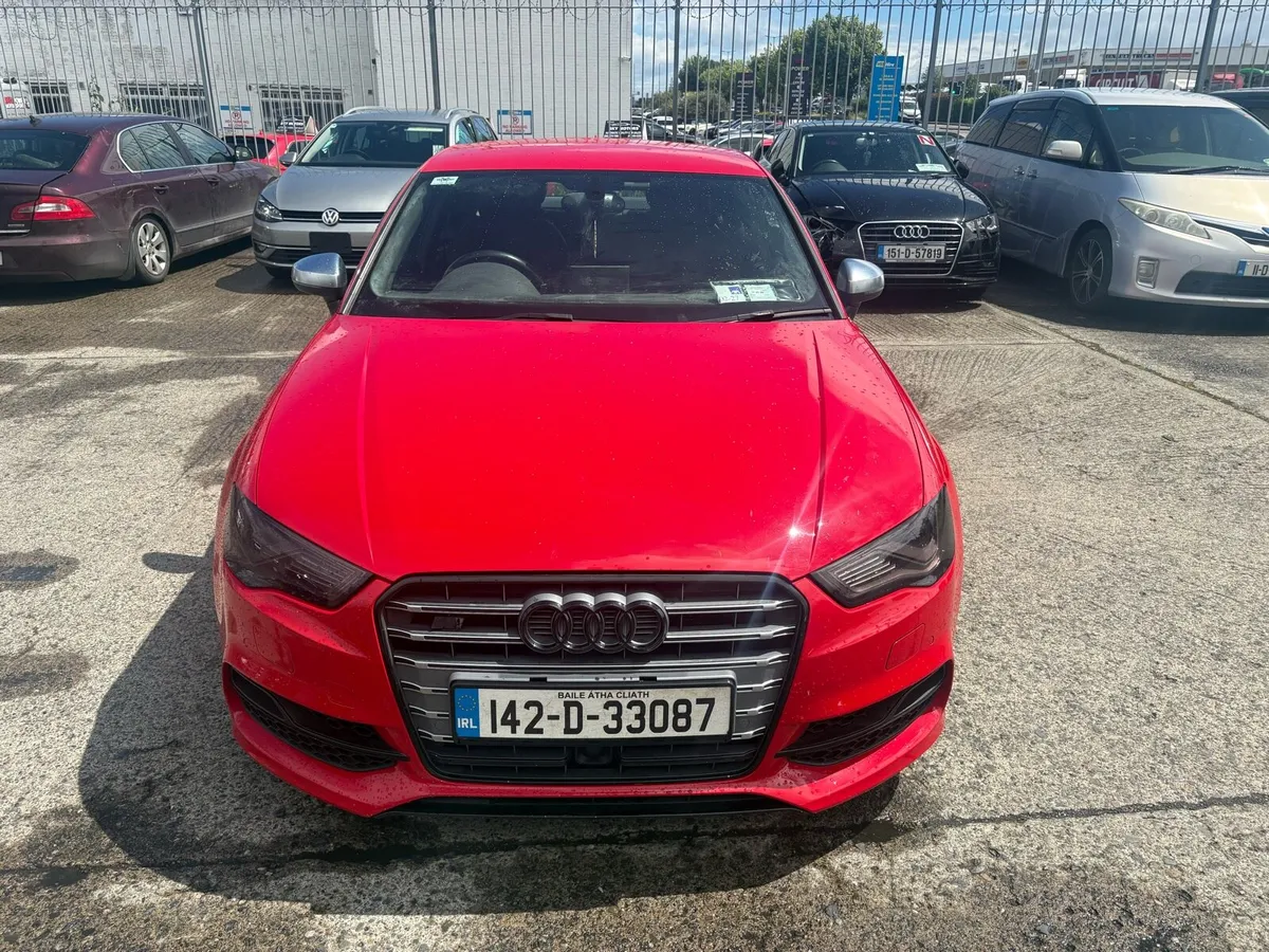 142 S3…2.0 Petrol…Auto - Image 1