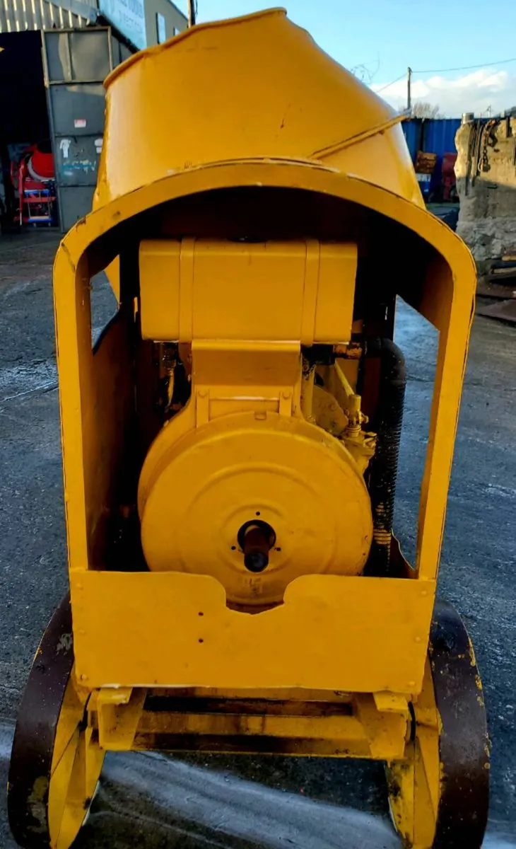 Benford cement mixer - Image 1