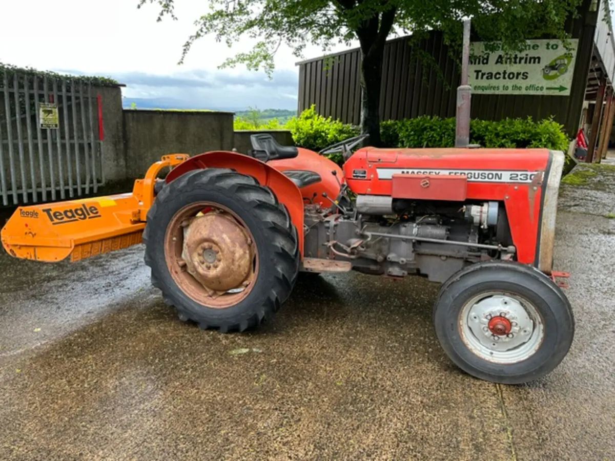 1988 Massey Ferguson 230 c/w Teagle Flail Mulcher - Image 1