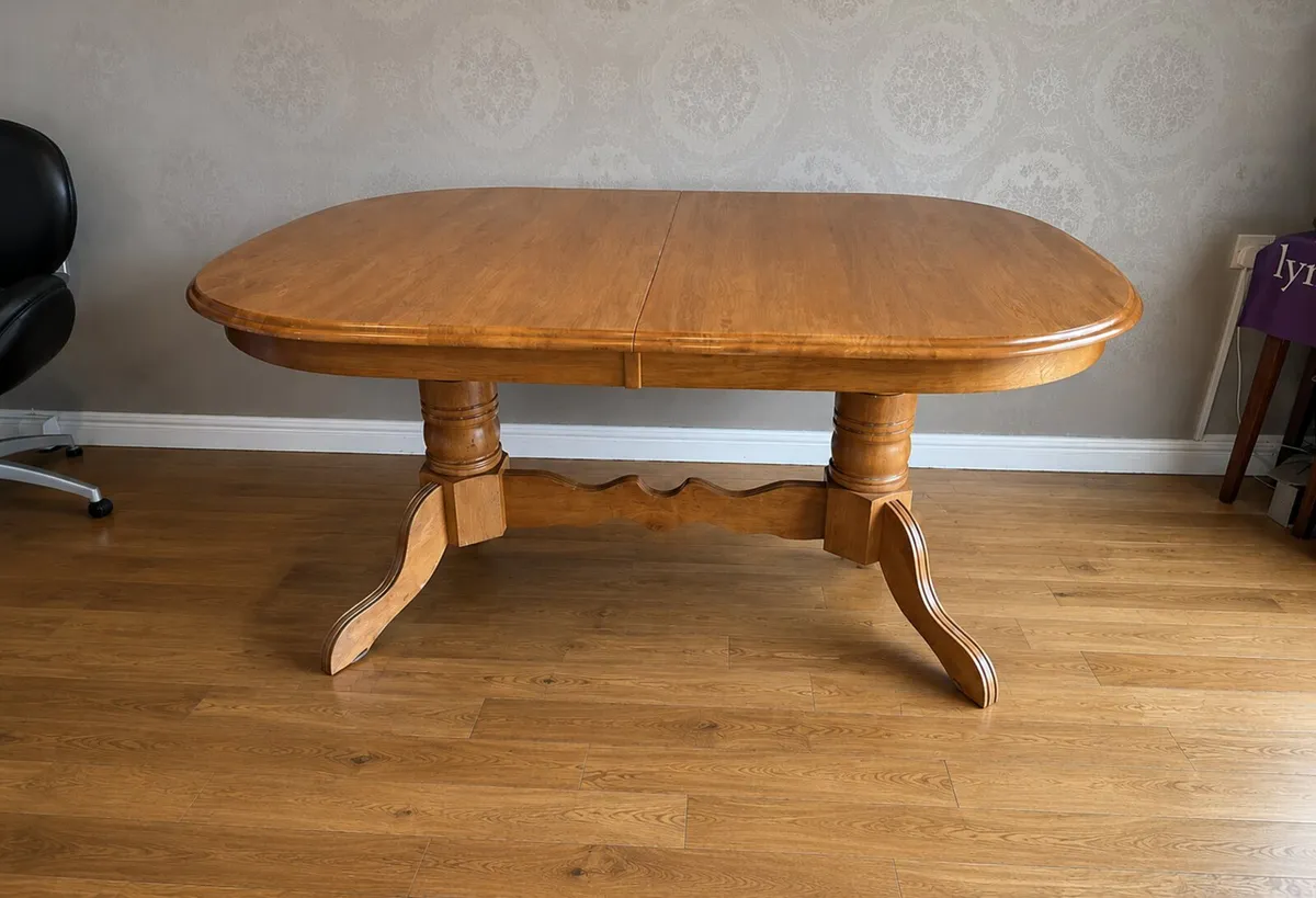 Solid Wood Extendable Table with 5 Chairs - Image 1