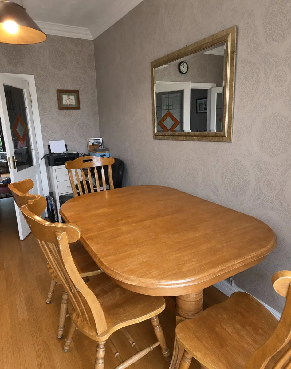 Solid Wood Extendable Table with 5 Chairs - Image 2