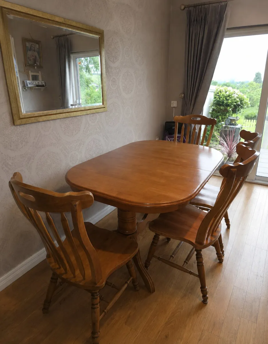 Solid Wood Extendable Table with 5 Chairs - Image 4