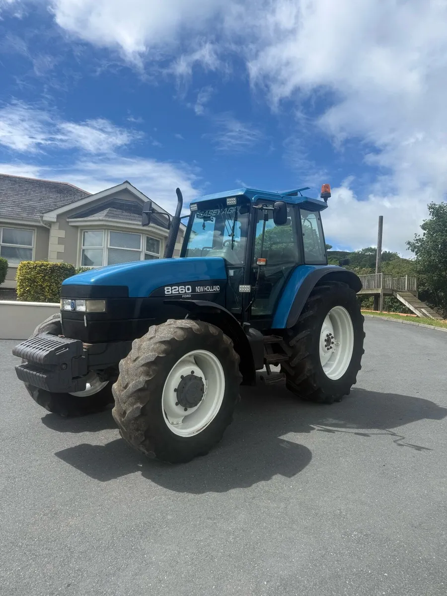 NEWHOLLAND 8260 RANGE COMMAND - Image 3