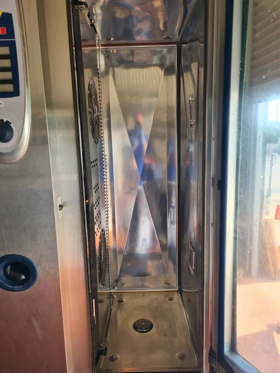 Rational SCC Gas 20 Grid Combi Oven - Image 4