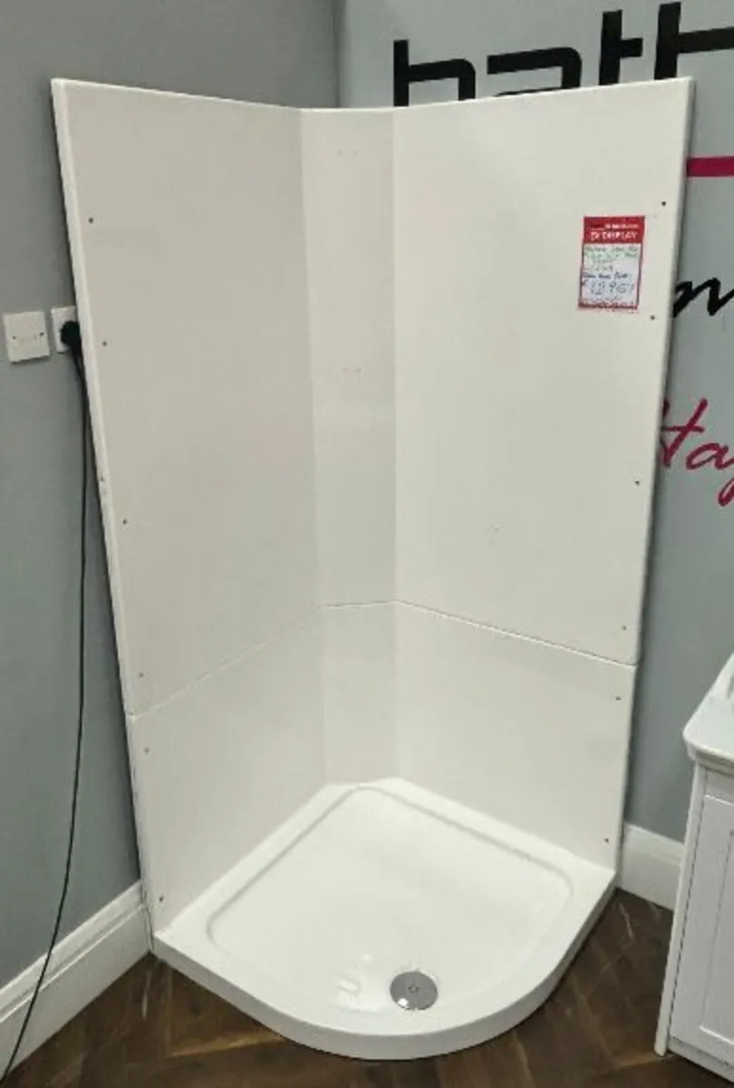 Bathshack Dublin Ex Display Leak Free Pod 900mm - Image 2