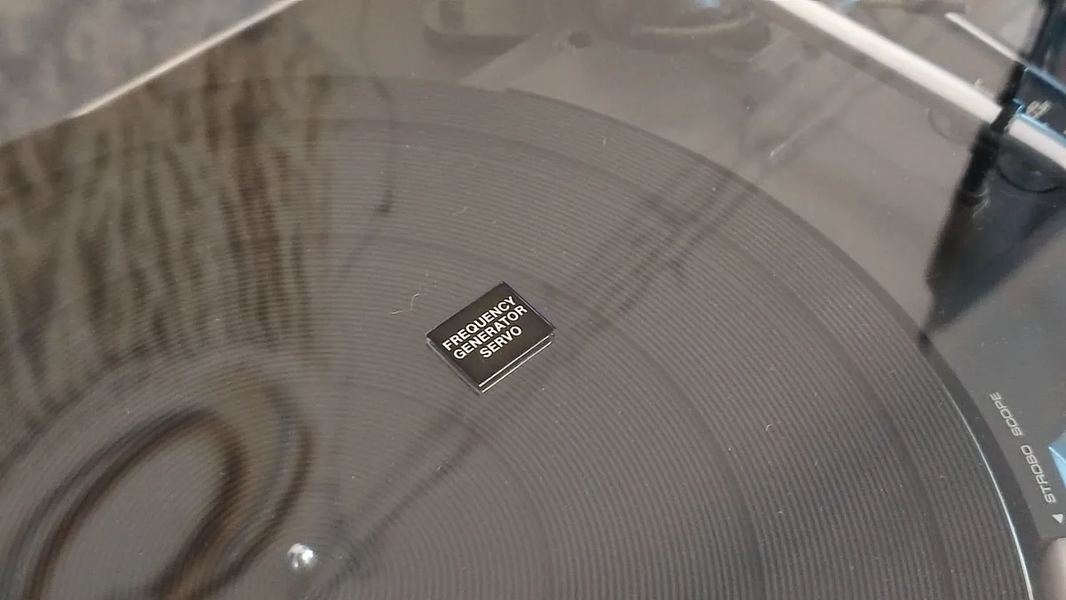 Technics SL-23A turntable/Record player. Like NEW! - Image 3