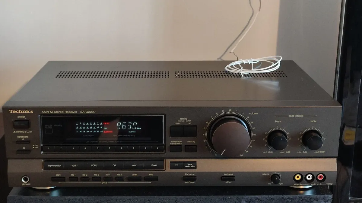 TECHNICS SA-GX200 Receiver, Like new. Cleaned - Image 4