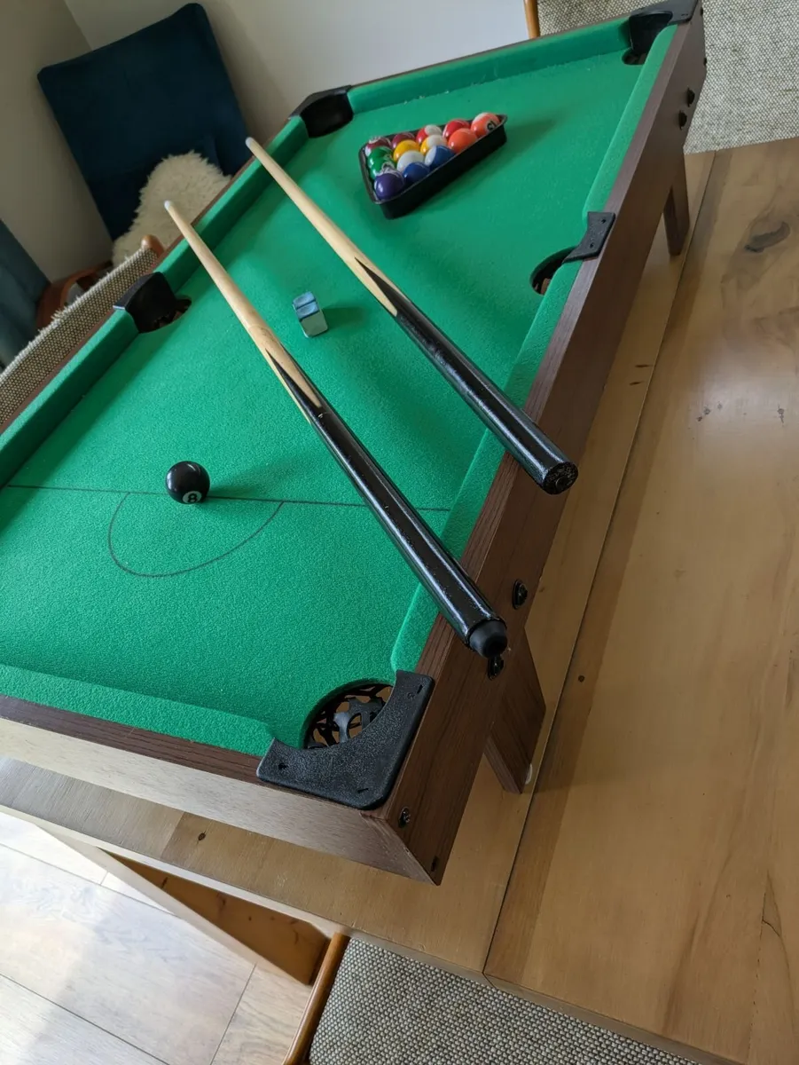 Mini Pool Table - Image 1