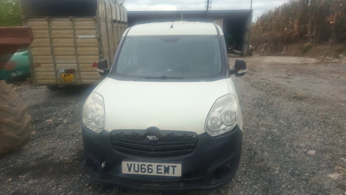 Vauxhall Combo 2016 - Image 1
