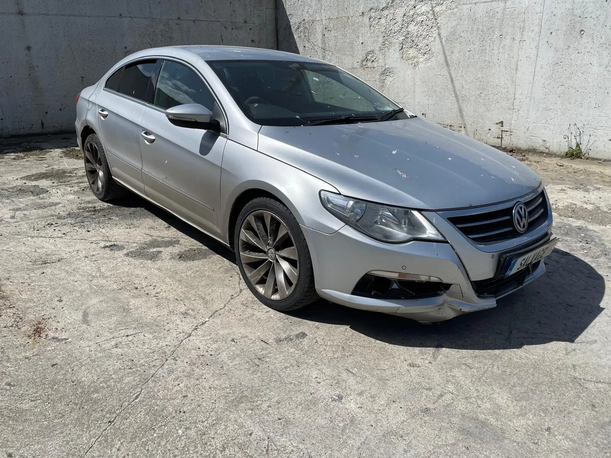 2011 VW PASSAT CC - Image 2